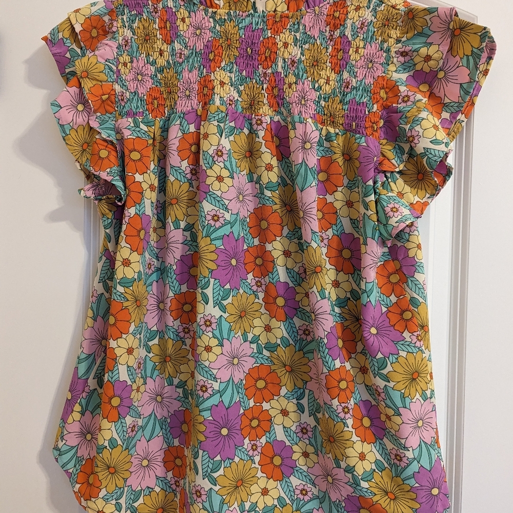 Umgee Spring Top - Picture 2 of 4
